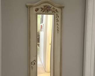 Decorative mirror