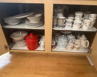 Dishes & mugs