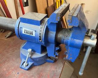 Forge Vise