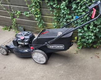 Nice barely used Craftsman self propelled mower