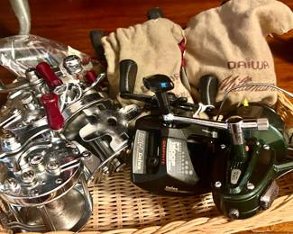 Fishing reels