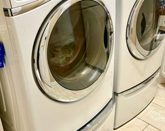 Whirlpool Duet washer and dryer front loader 