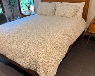 40 MCMStyleQueenBedwNaturalMattressDownComforterBedding