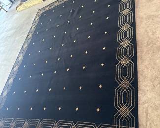60 LargeBlackWoolRugwGeometricBorderButterySmoothFinish