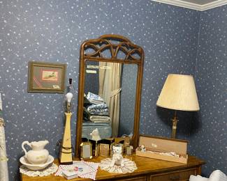 Vintage lamps and decor. 