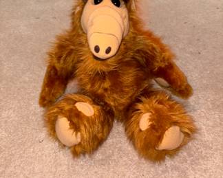 Vintage 18" Alf 1986 Plush Stuffed Alien 2 are avaiable