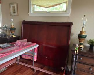 queen sleigh bed frame, nice