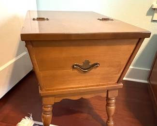 Mersman Dough Box Style Side Table (Mid-Century)
