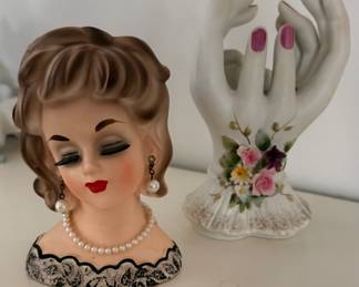 Vintage ENESCO HEAD VASE Black Lace and Lefton