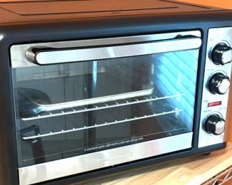 Hamilton Beach Sure-Crisp® Air Fryer Countertop Toaster Oven.