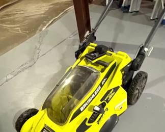 RYOBI 40V HP Brushless 20 in. Cordless Battery Walk Behind Push Lawn Mower.