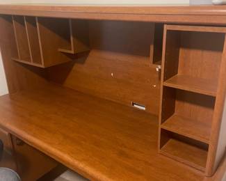 desk with top $100