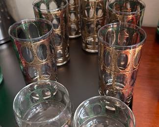 Vintage drinking glasses 