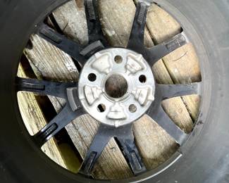 4 Tesla tires, like new from the factory!