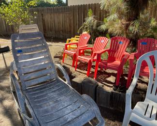 More kids chairs