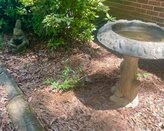 Bird bath