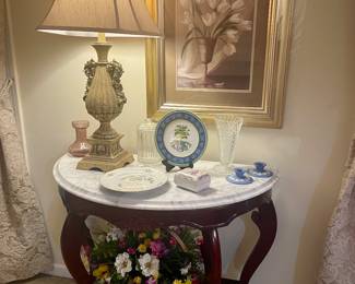 Half round Wood table with marble top, florals, lamp, framed art, Wedgewood