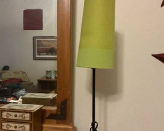 Bedroom lamp$10