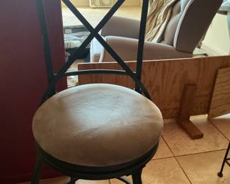 Bar stool $10