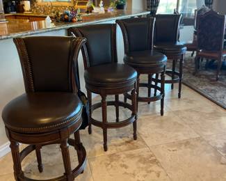 Traditional Bar Stools 4