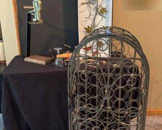 Wine Decor Lot