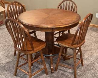 Round High Top Table And 4 Swivel Chairs