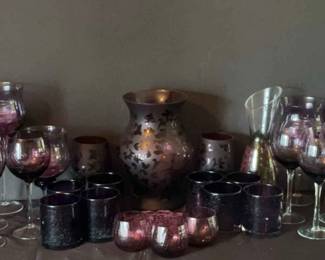 Purple Dinning Decor