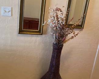 Entry Decor