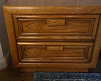 Set Of 2 Nightstands