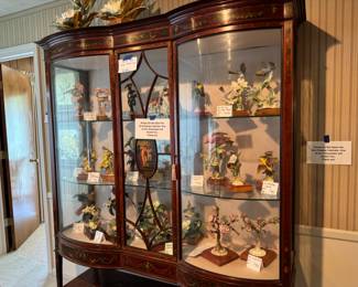 Curved glass display
