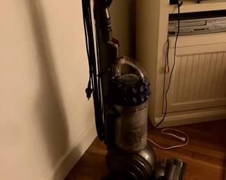 Dyson vacuum cleaner. $25.