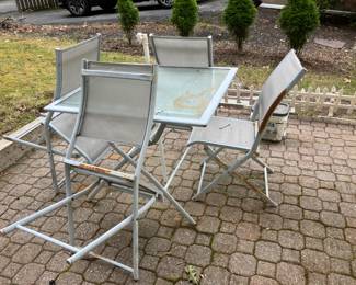 FREEVVpatio set
