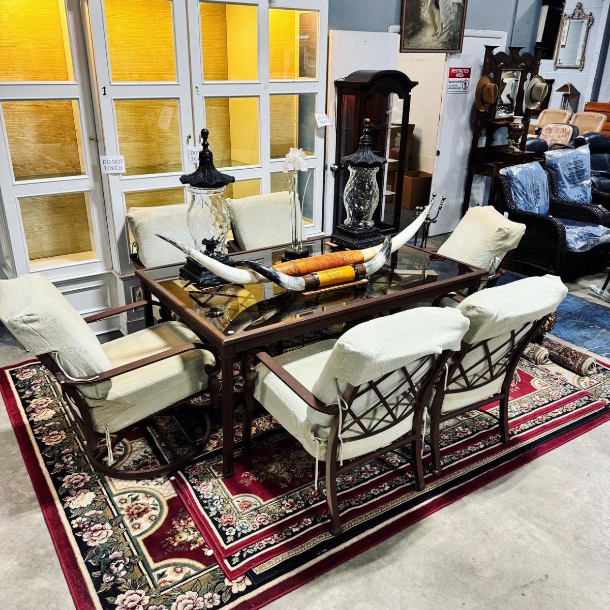 Patio Set, Home Decor and Display Cabinet Orlando Estate Auction