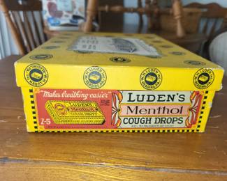 LUDEN'S EARLY STORE BOX