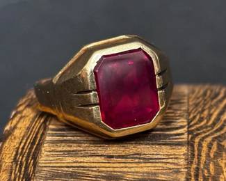 10K Gold Gemstone Ring For Repair