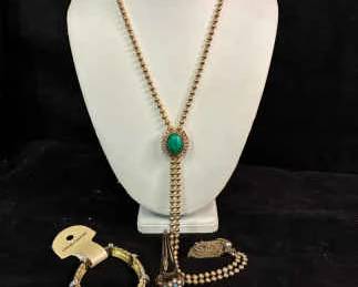 Avon Bolo Style Necklace And Ring