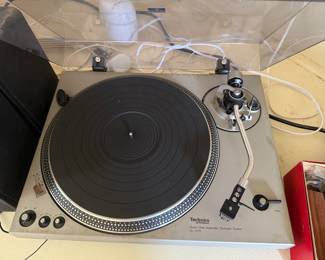 * #58 Technics Direct Drive turntable SL-1700 SOLD