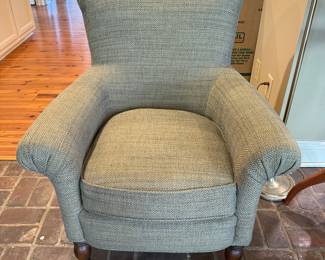 #30 Vanguard furniture chair $60.00