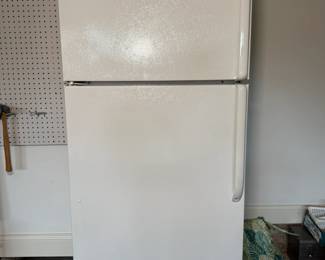 GE refrigerator