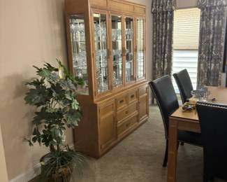 Stanley dining hutch with beveled glass window. All glass shelves allowing for all items to be lit. 3 Drawers and        2 doors open to shelves