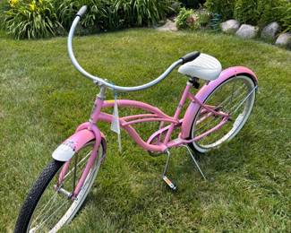 Kustom Kruiser Bicycle (2Yrs Old, never used) $200