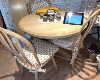 Kitchen Table and Chairs