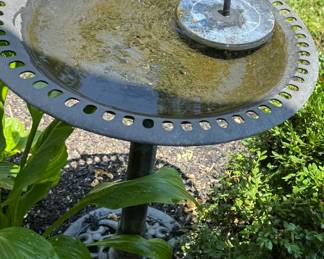 Resin bird bath