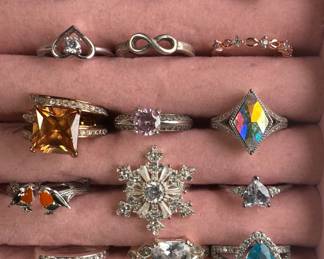 Costume rings