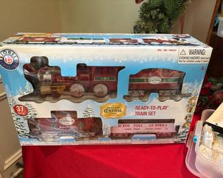 Lionel North Pole Central Lines Ready to Play #7-11975!