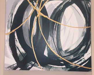 Gold Glamour Circle Wall Decor!