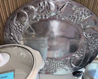 Wilton Co Fruit Oval Serving Platter!