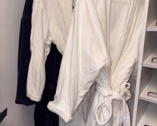 Women's Quality Clothing Size Small!