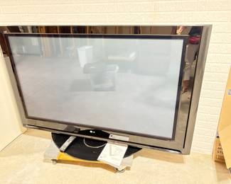 LG 60” Plasma TV #60PY3DF-UJ!