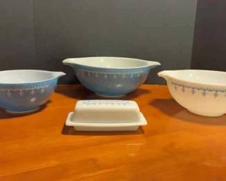 Vintage Pyrex Snowflake Blue Mixing Bowl Set Matching Butter Dish 4Piece Collection